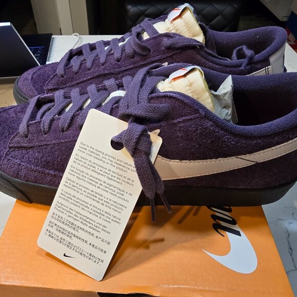 Nike Blazer Low '77 Vintage "Dark Raisin/Off Noir" FQ8060-500 Mens 10 Wms 11.5 - Picture 2 of 14